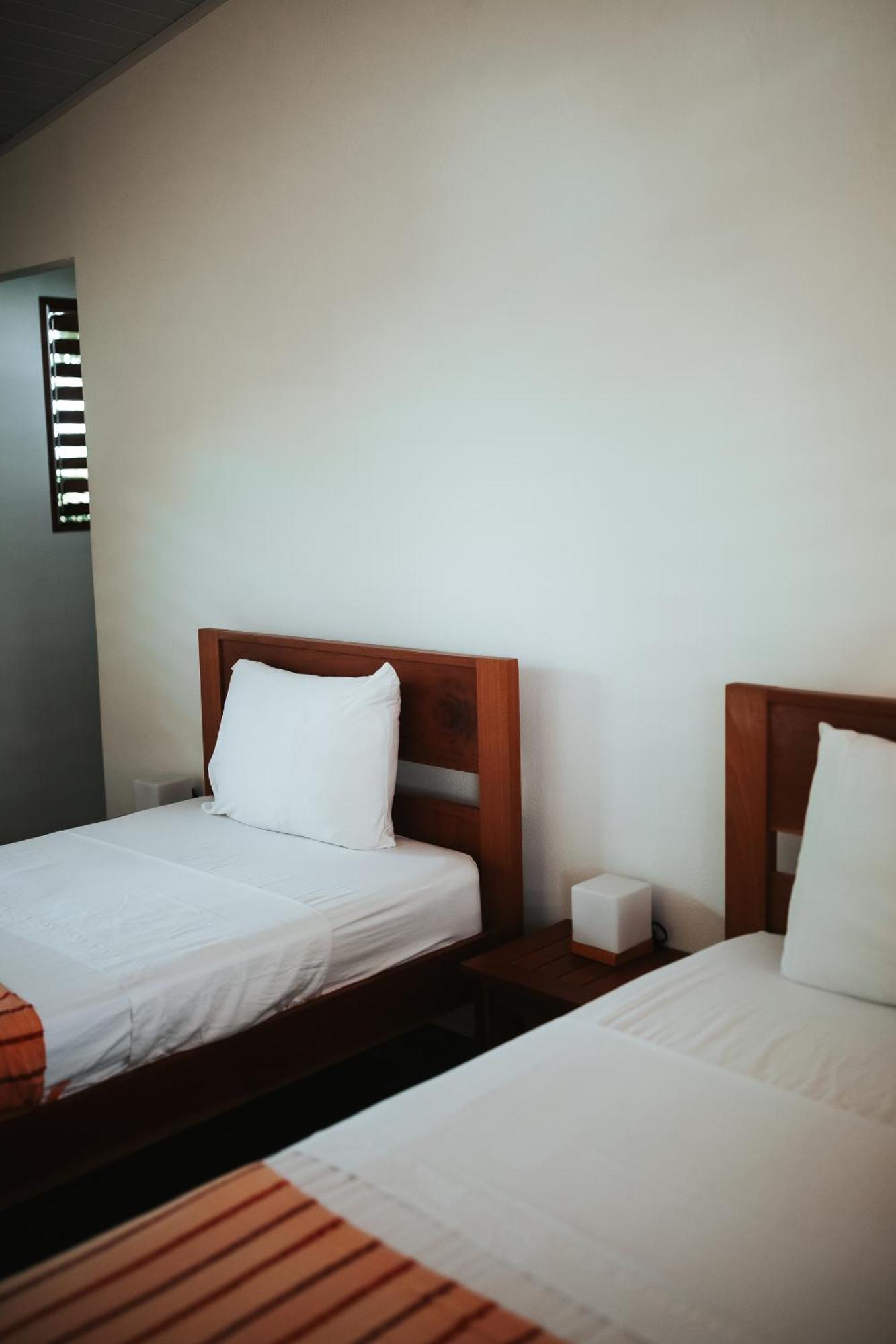 Salvatierra Beachfront Hotel Puerto Coyote الغرفة الصورة